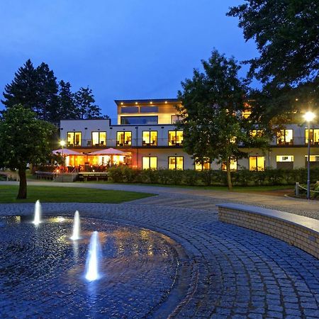 Hotel am Kurpark Zinnowitz Bagian luar foto
