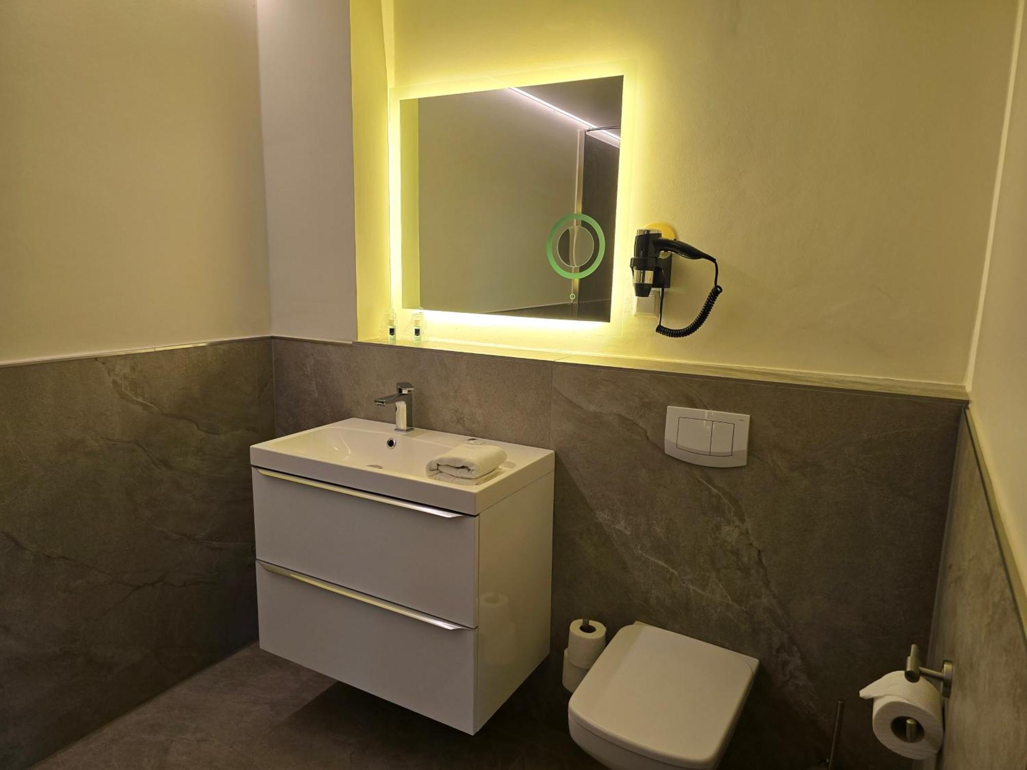 Hotel am Kurpark Zinnowitz Bagian luar foto